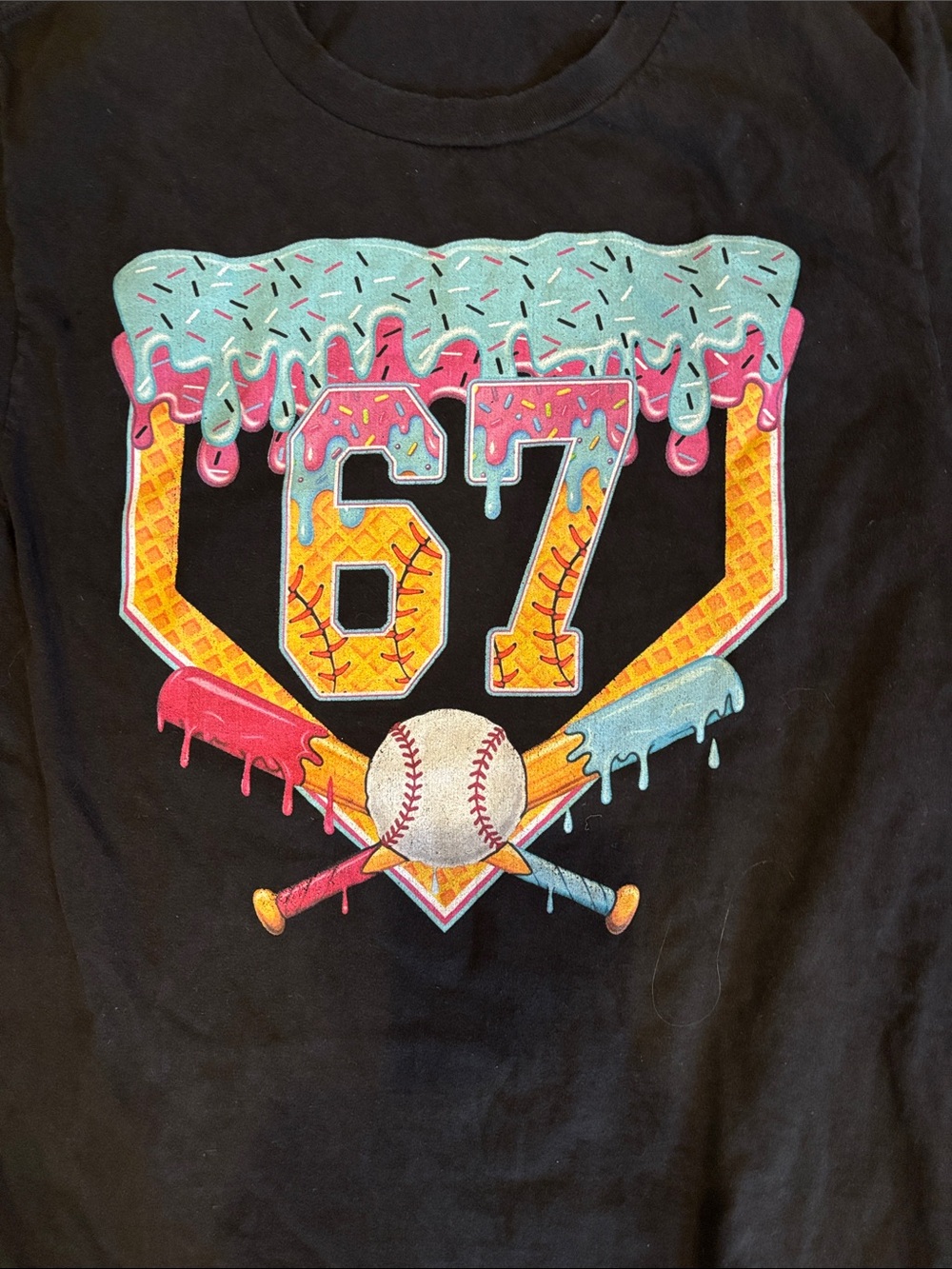 Black Kids' Graphic Baseball Drip Tee - 67 Design